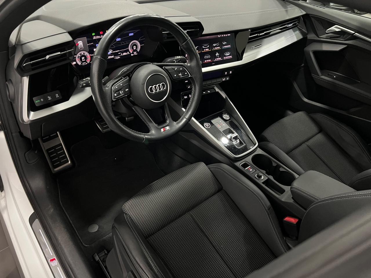 Audi A3 35 SPB 2.0 TDI STronic SLine Edition