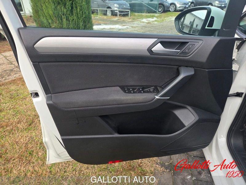 Volkswagen Touran 1.5 TSI ACT DSG BlueMotion Technology