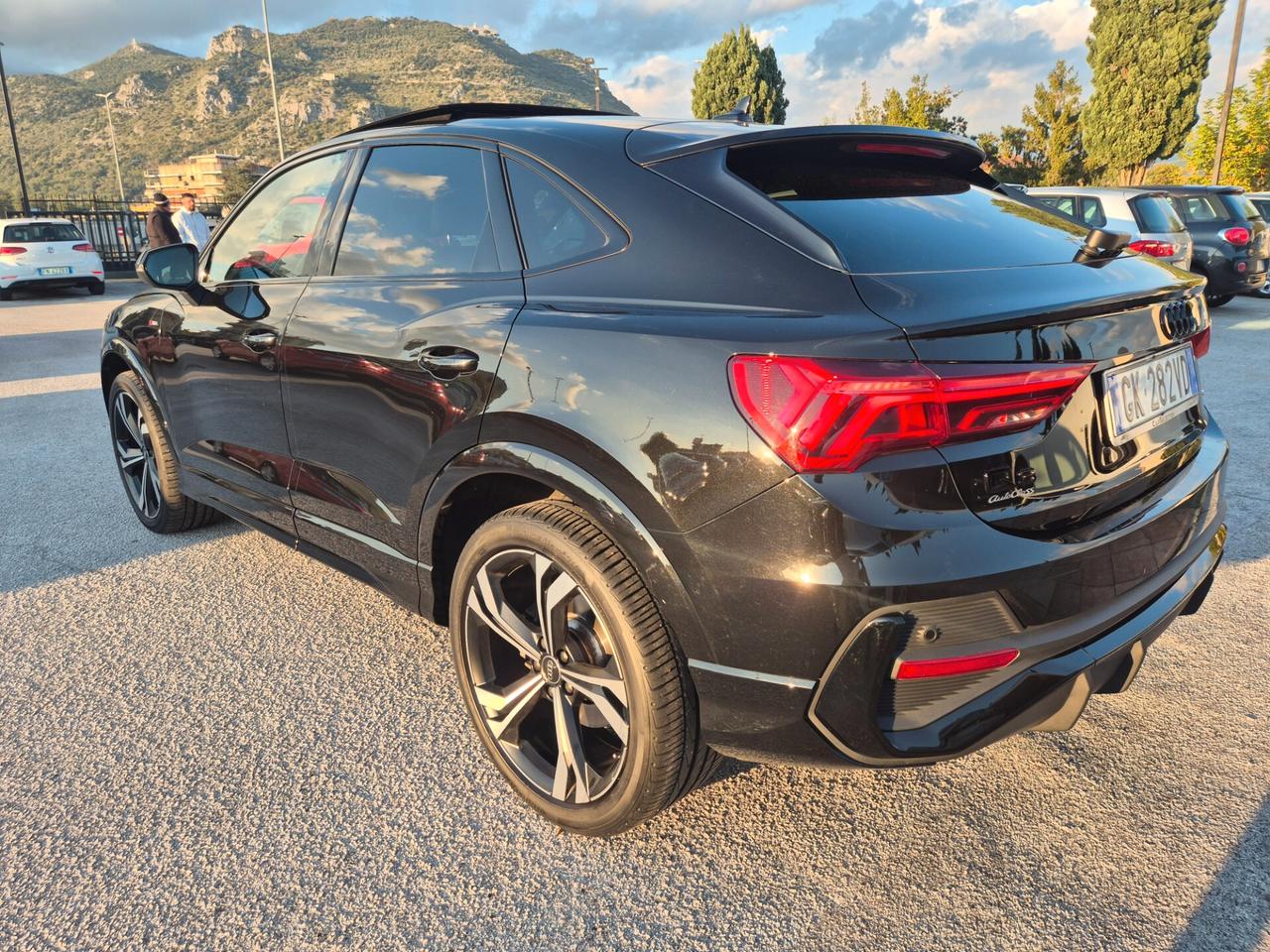 Audi Q3 40 TFSI quattro S tronic line edition