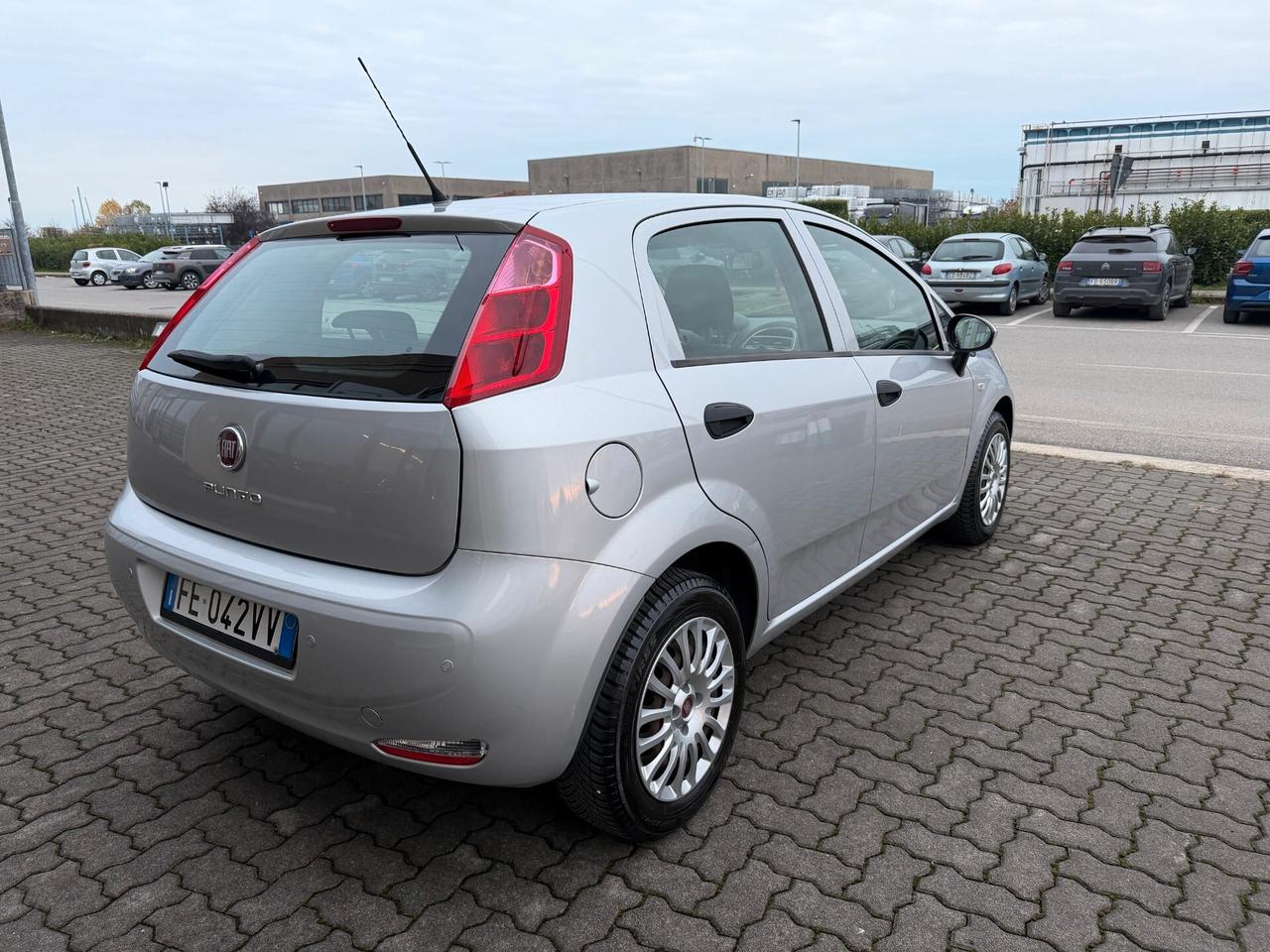 Fiat Punto 1.4 8V 5 porte Easypower Lounge, OK NEOPATENTATI, EURO 6B