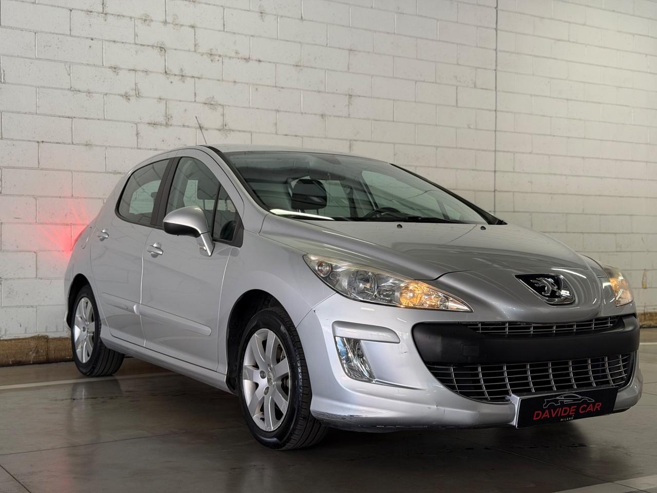 Peugeot 308 1.6 VTi 120CV 5p. Tecno