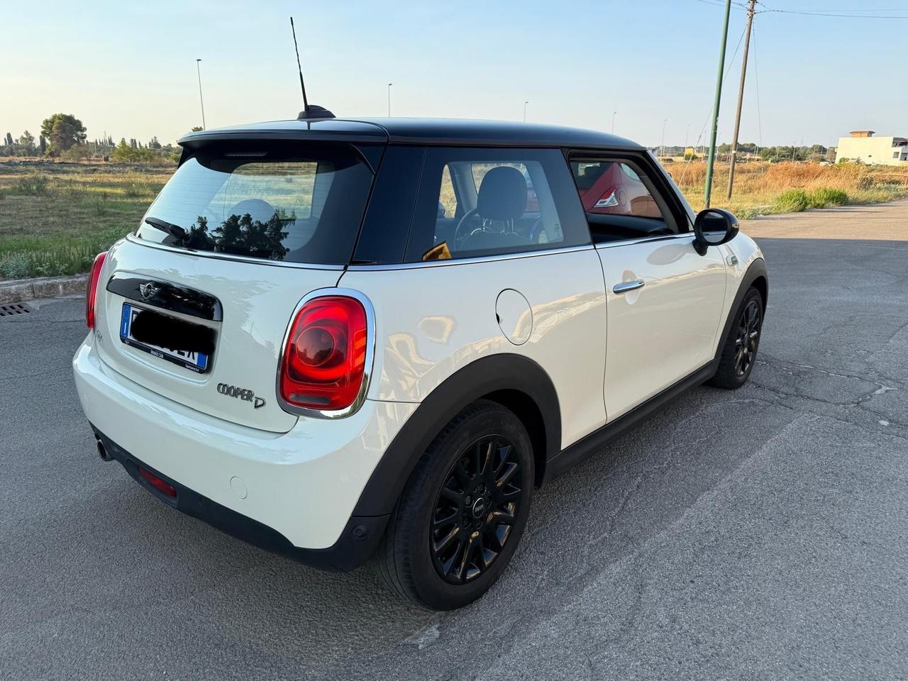 Mini 1.5 Cooper D Business XL