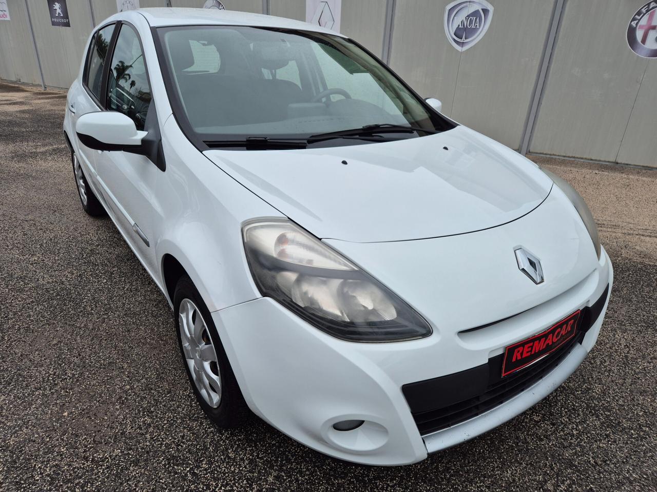 Renault Clio 1.5 dCi 75CV RESTAYLING FULL NUOVA