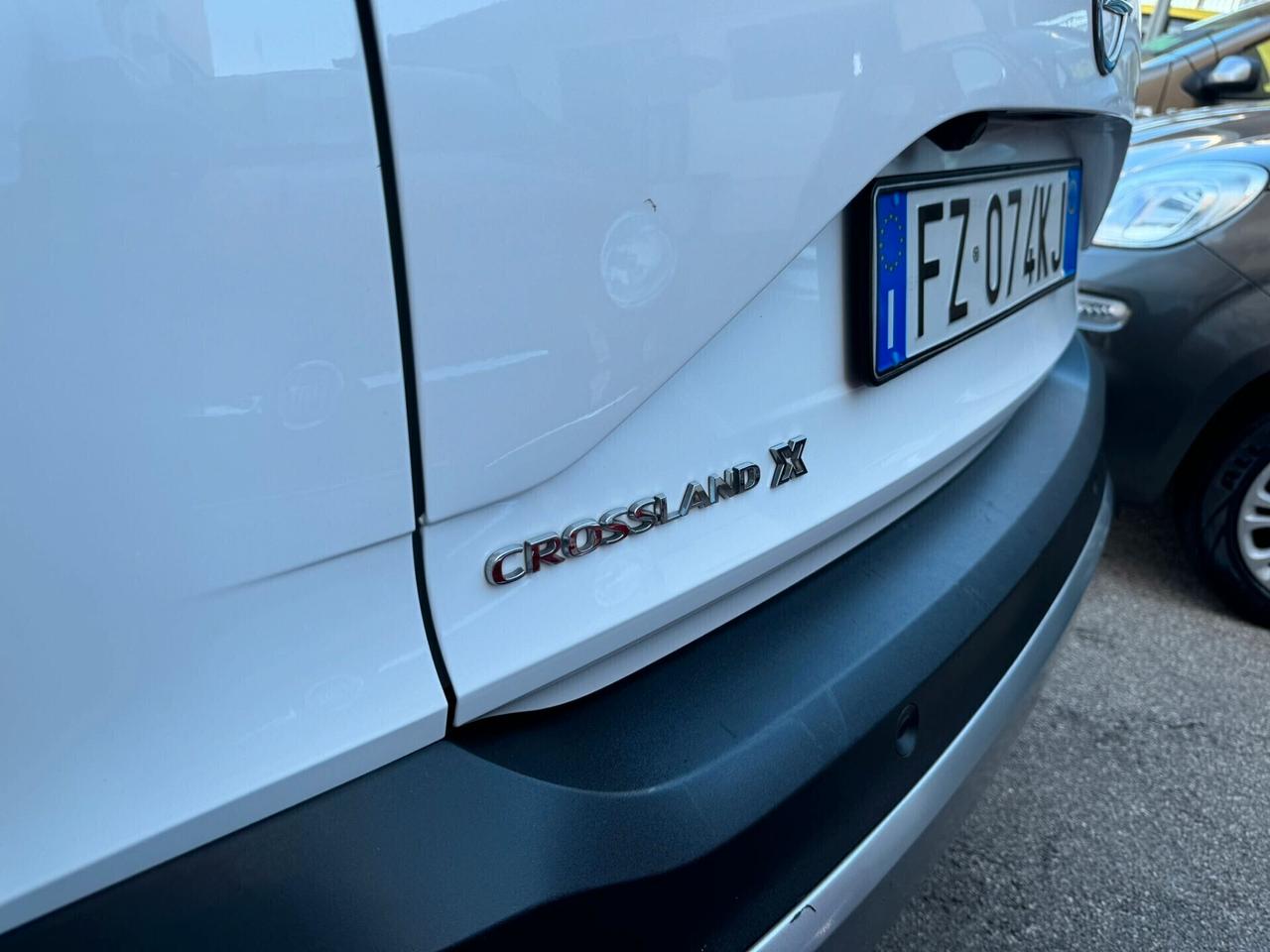 Opel Crossland X 1200benzina 130CV CAMBIO AUTOMATI