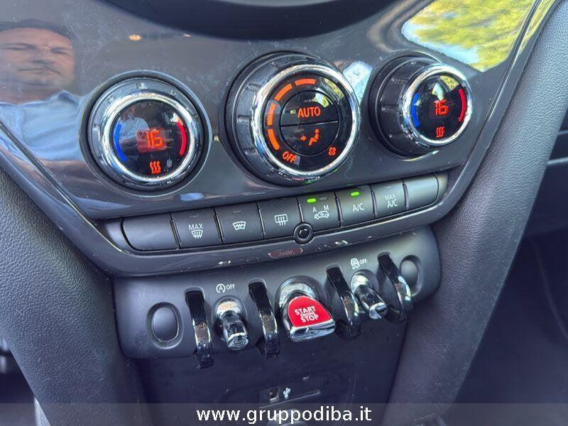 MINI Countryman Mini F60 2017 Diese Mini 2.0 Cooper D Boost auto my18