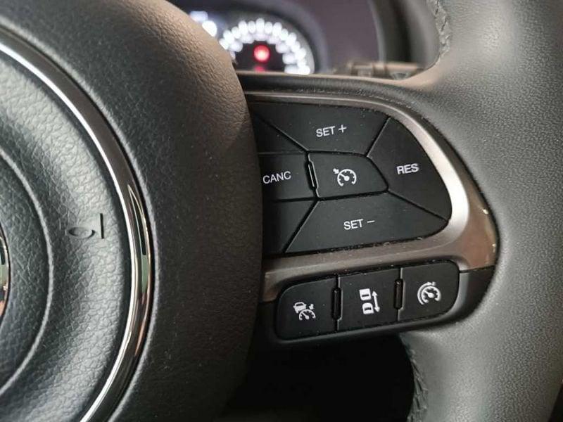 Jeep Renegade 2019 1.5 turbo t4 mhev Limited 2wd 130cv dct