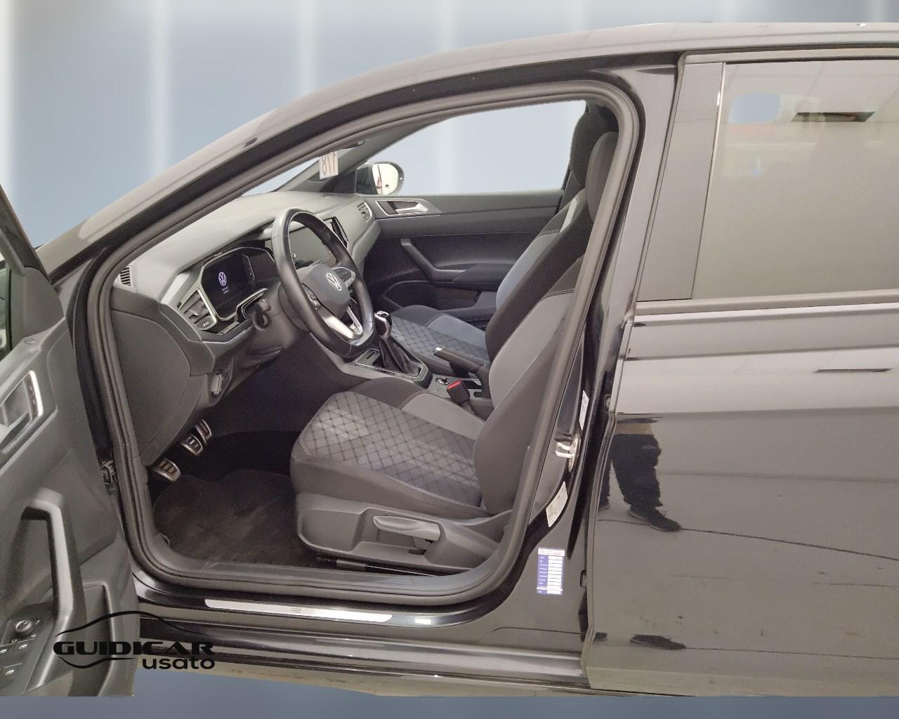 VOLKSWAGEN Taigo - Taigo 1.0 tsi R-Line 110cv