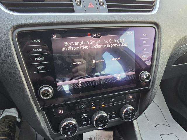 SKODA Octavia 1.6 TDI SCR 115 CV Wagon Executive