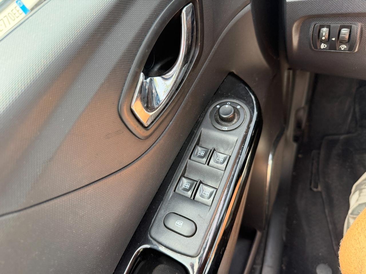RENAULT CAPTUR 2016 1.5 DIESEL 90 CV