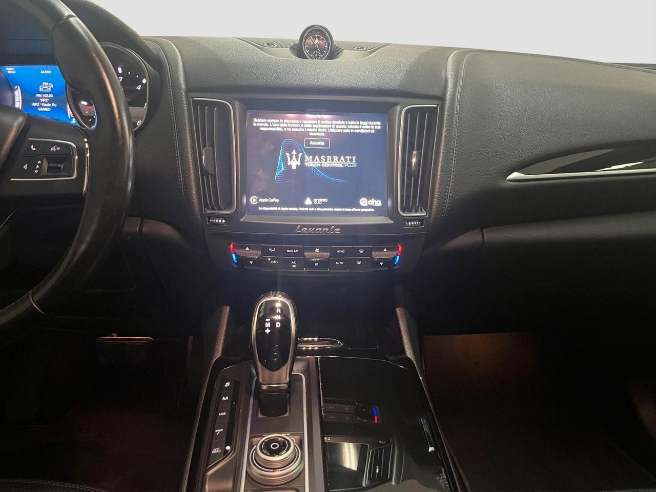 Maserati Levante 3.0 Diesel V6 250cv auto 2018