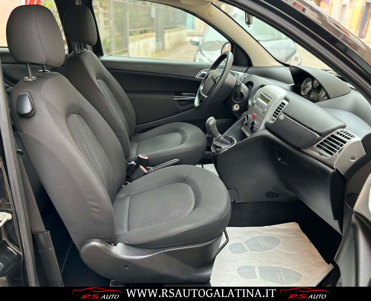 Lancia Ypsilon 1.3 Multijet