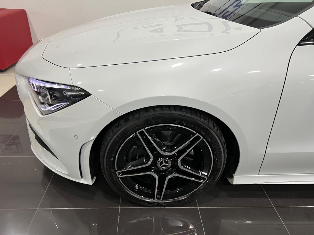 Mercedes Benz CLA 200d Aut. Premium AMG 150 cv