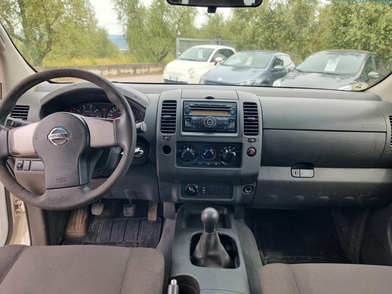 Nissan Navara 2.5 dCi 4 porte Double Cab LE