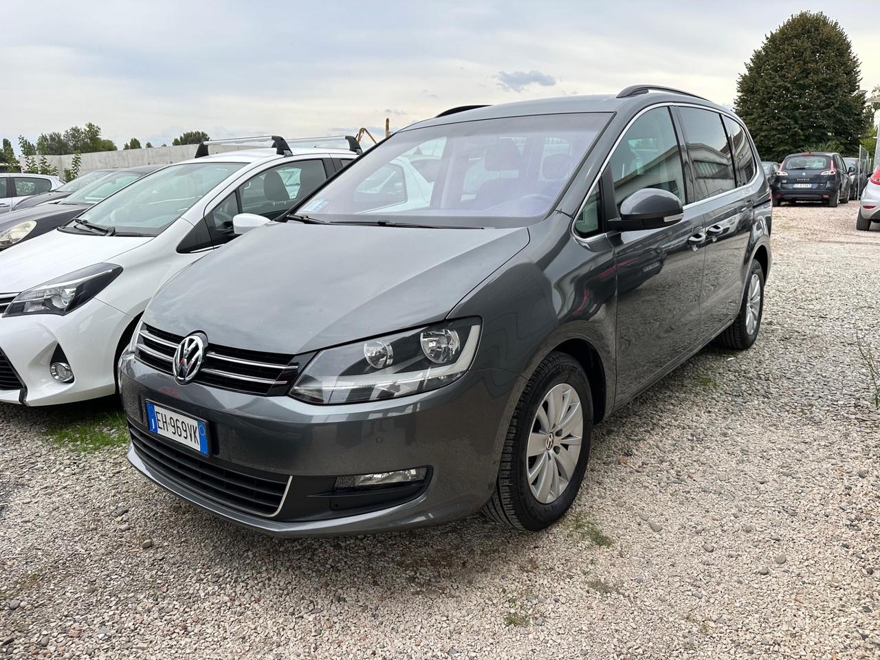 Volkswagen Sharan 2.0 TDI DSG Highline BlueMotion 7 POSTI