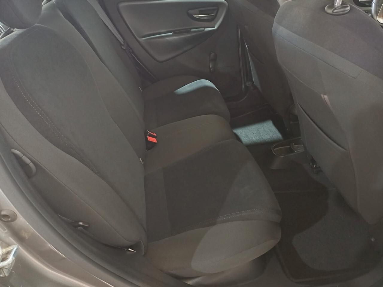 Lancia Ypsilon Benzina 0.9 twinair Metano - 2014