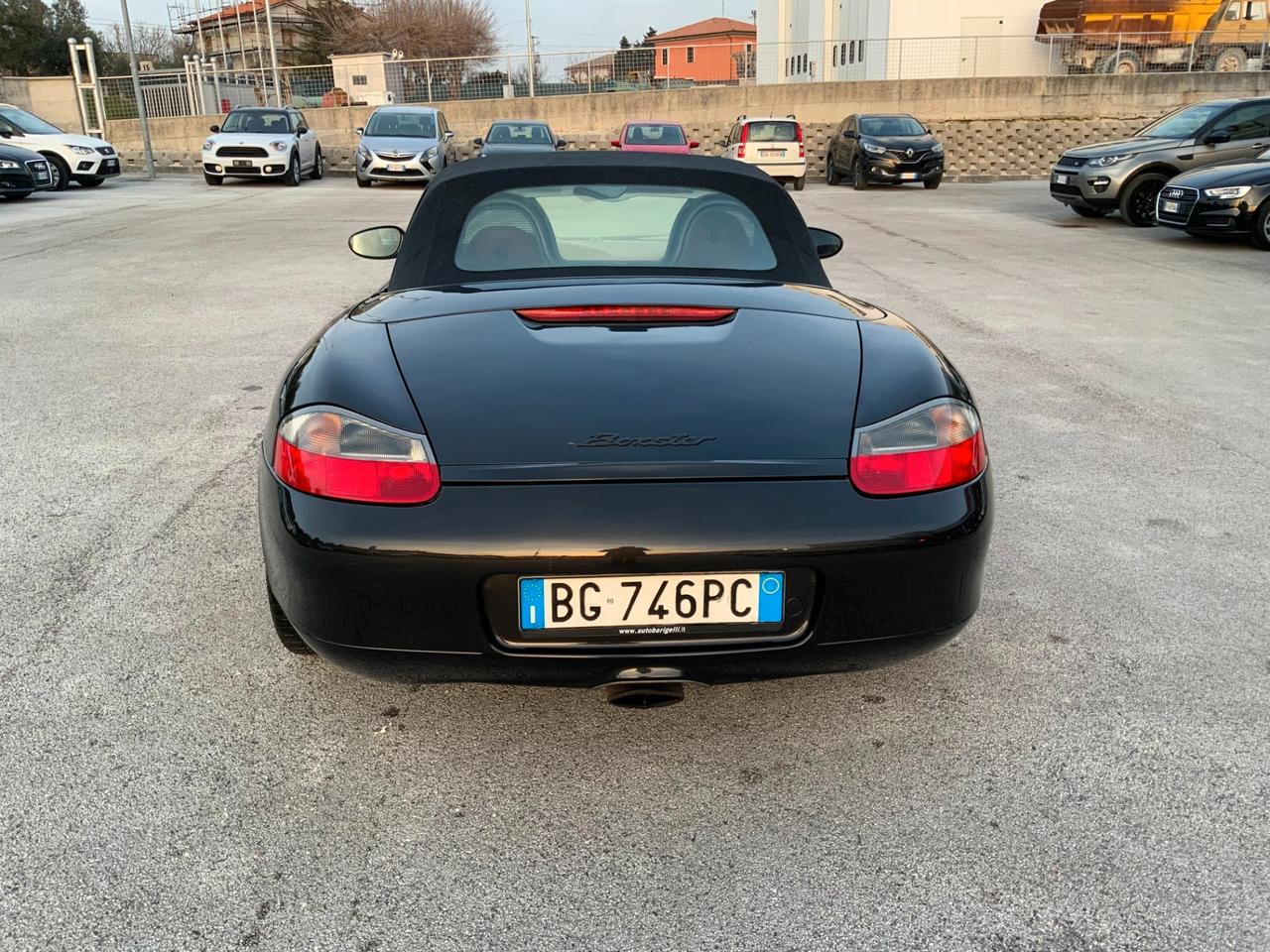 Porsche Boxster 2.5i 24V cat