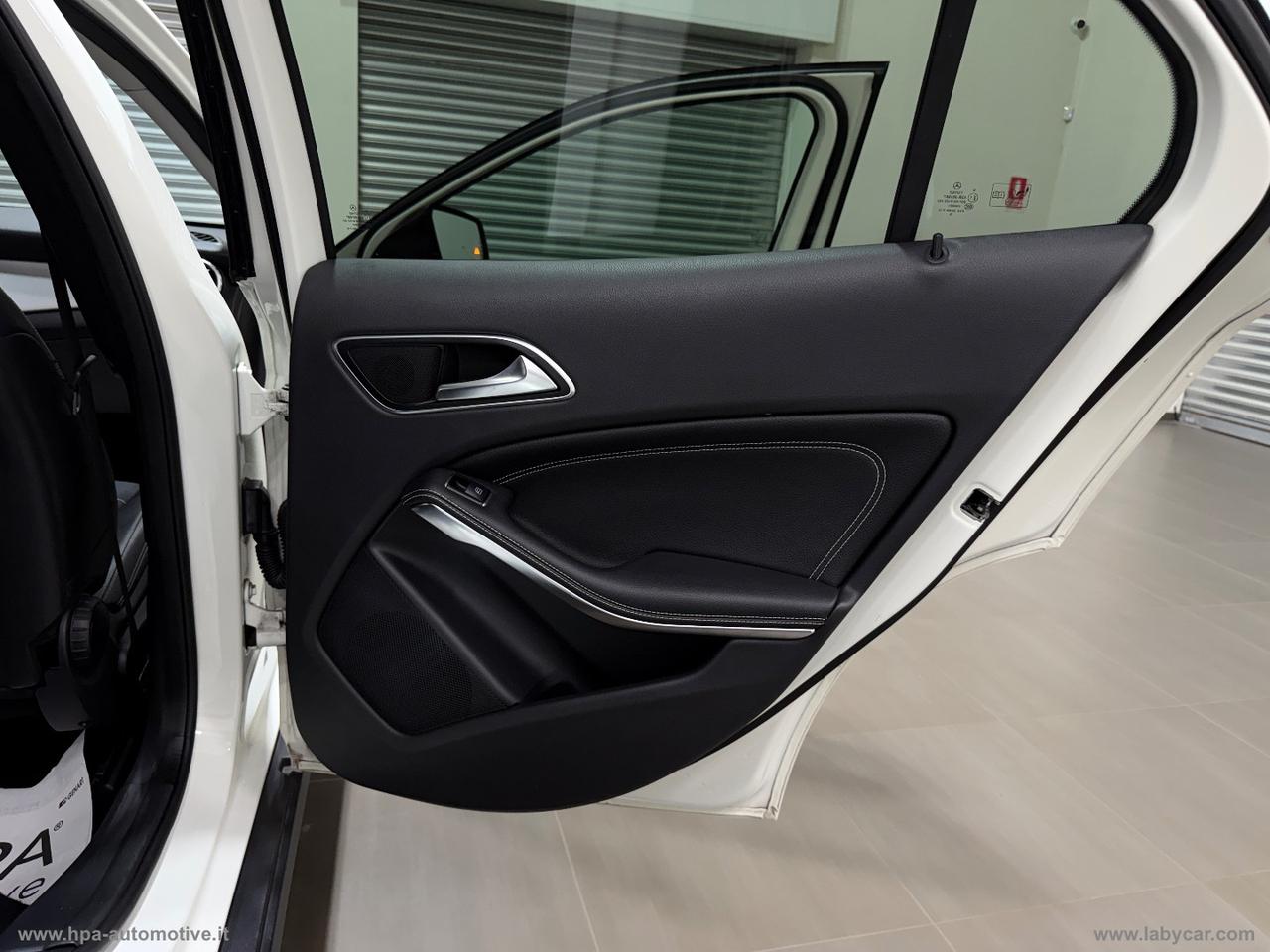 MERCEDES-BENZ GLA 220d Automatic 4Matic Sport TETTO LED PELLE