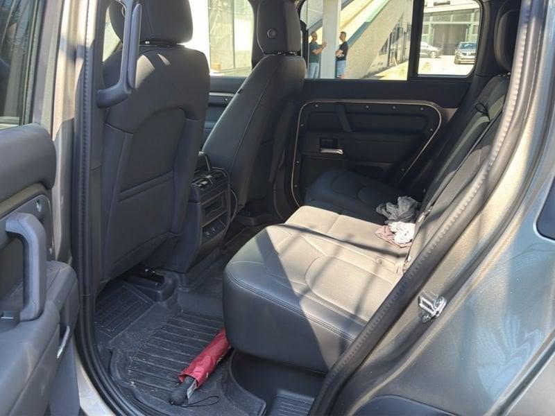 Land Rover Defender 3.0 D6 200 110 S AWD auto. N1 autocarro