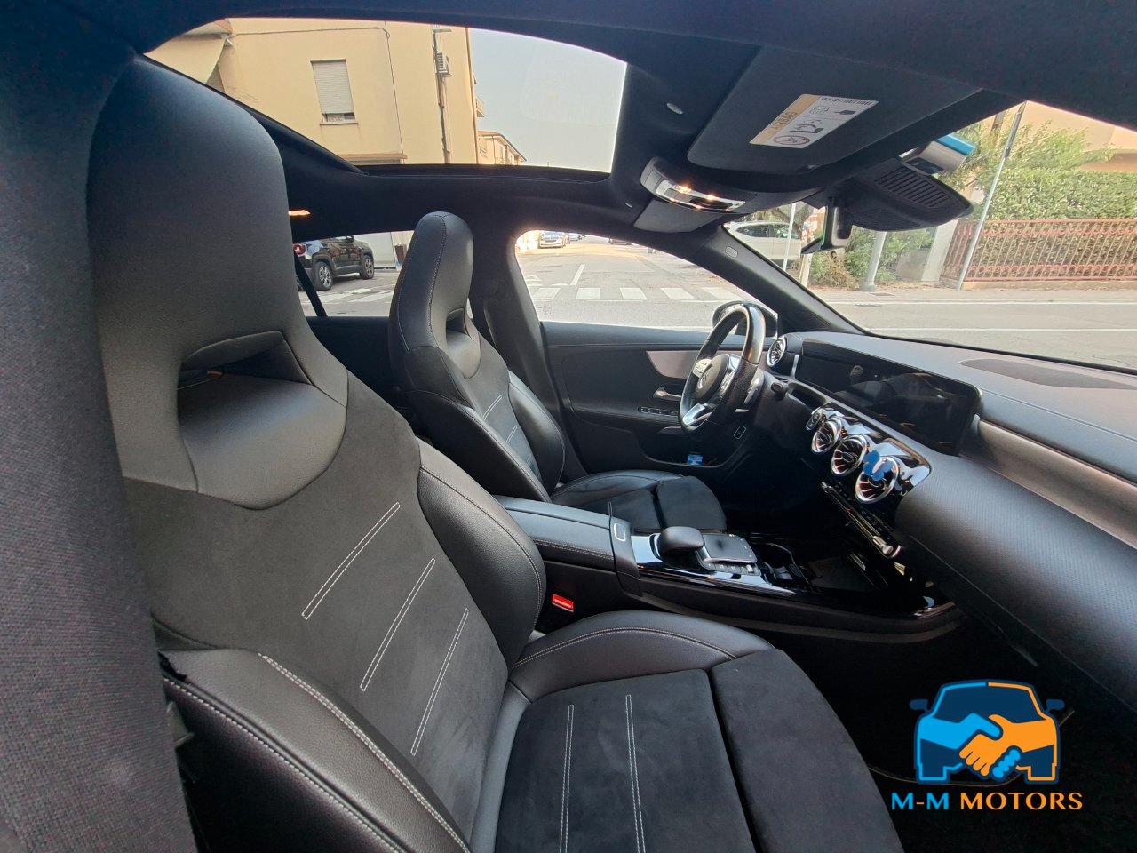 Mercedes CLA Shooting Brake 200 d Night edition auto