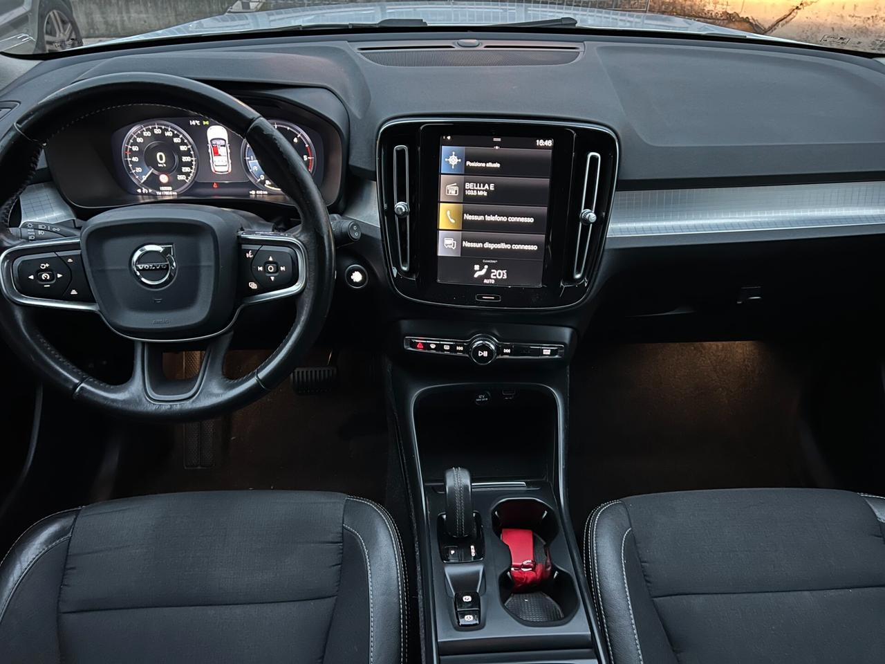 Volvo XC40 / UNICA PROPRIETARIA