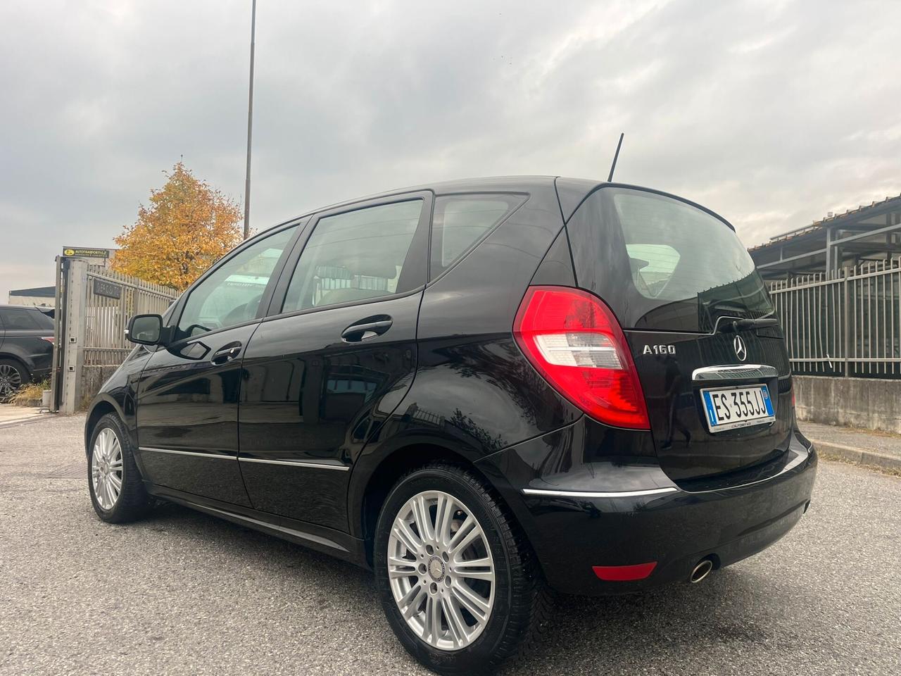 Mercedes-benz A 160 exclusive benz solo 99.000km