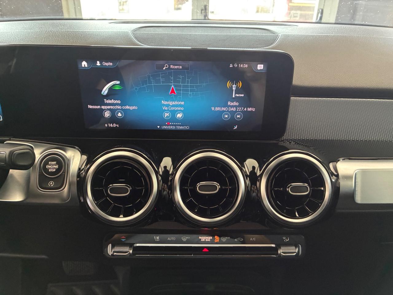 Mercedes GLB 180d Sedili in pelle Ottime Condizioni