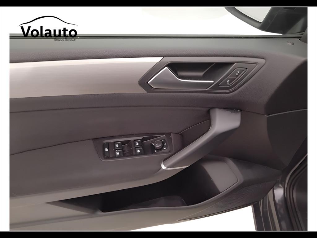 VOLKSWAGEN Touran III 2015 - Touran 1.5 tsi Business 150cv