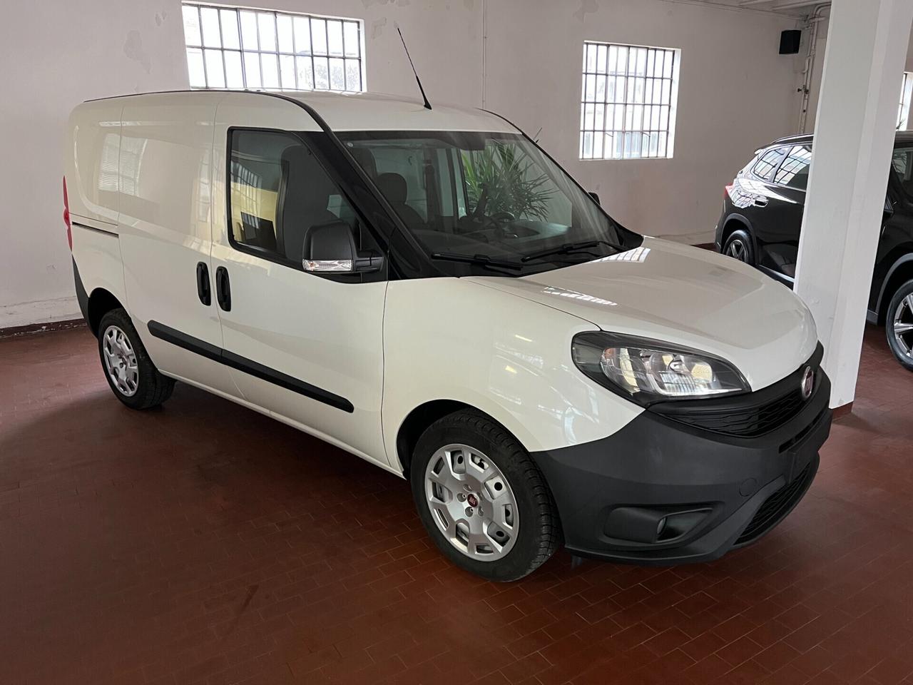 Fiat Doblo 1.6 MJT 101CV PC-TN Cargo Business