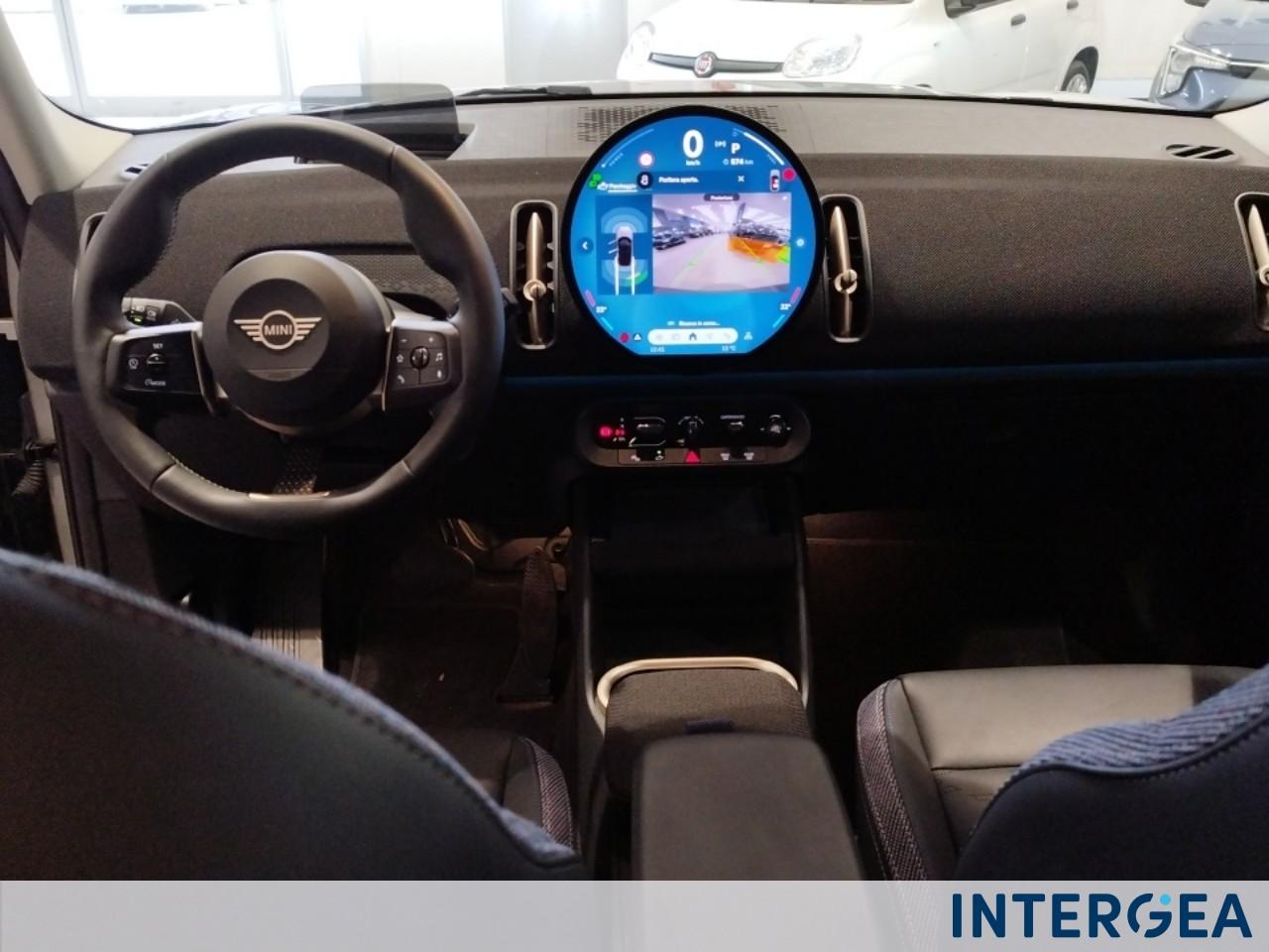 MINI Mini Countryman 1.5 48V C Classic auto