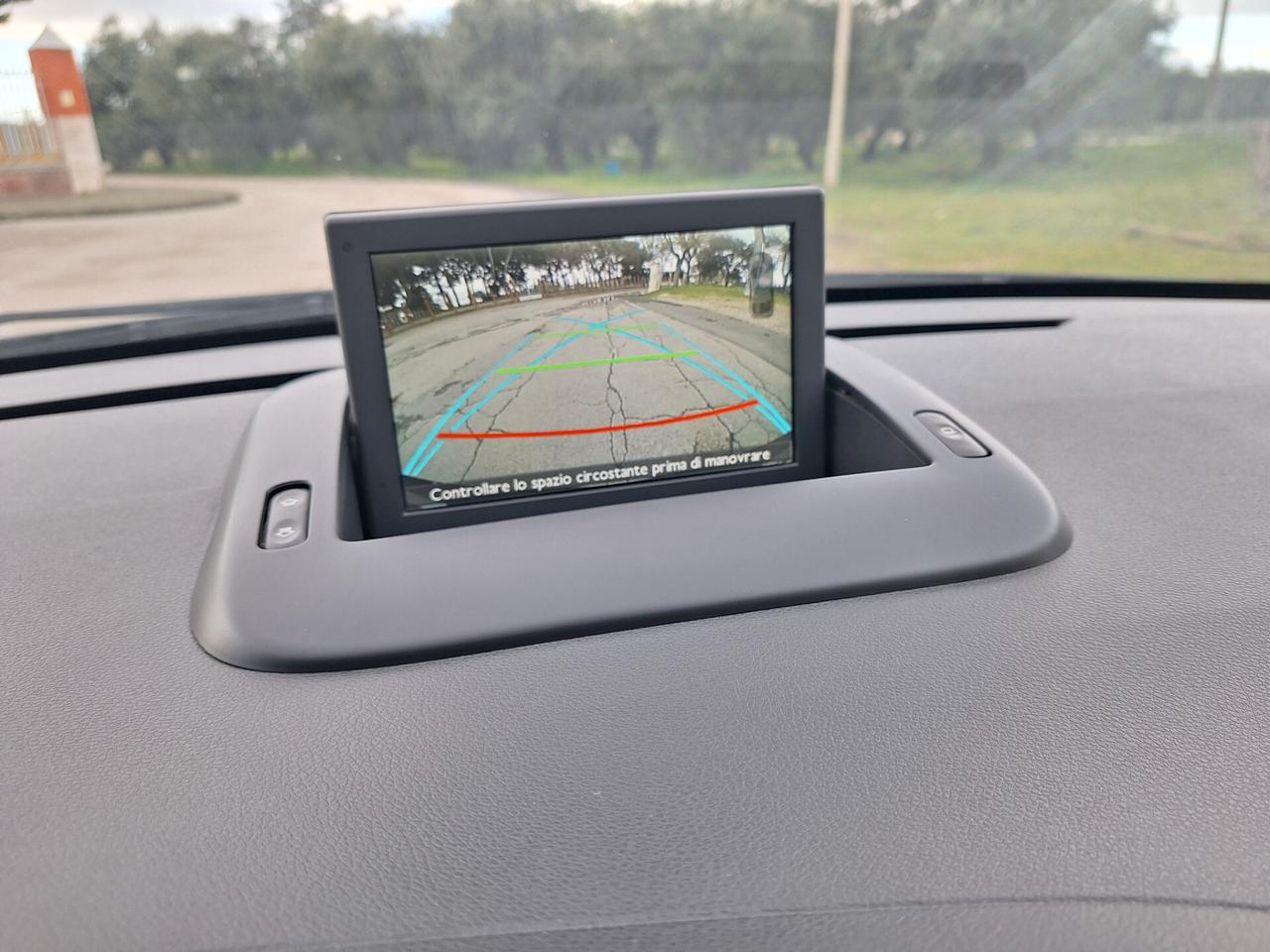 Peugeot 3008 BlueHDi 120 Allure TETTO NAVI