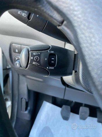 PEUGEOT Partner Tepee BlueHDi 75 Active