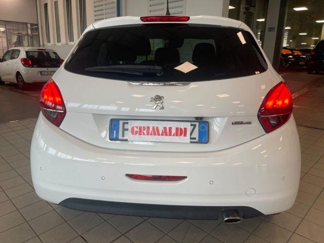 PEUGEOT 208 PureTech110 5 porte GT Line