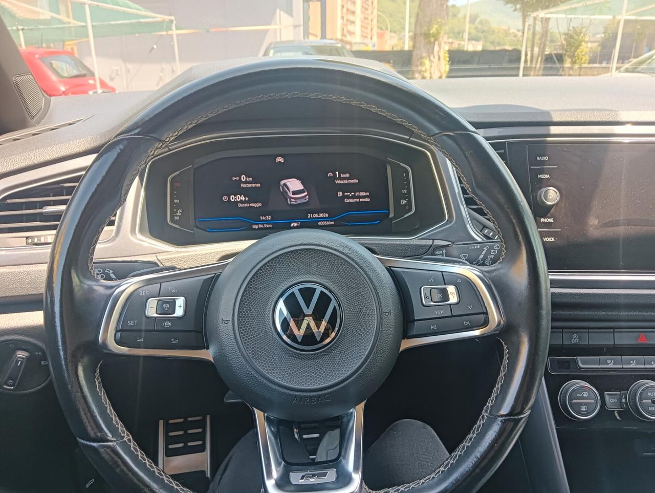 Volkswagen T-Roc 1.5 TSI ACT DSG R-Line