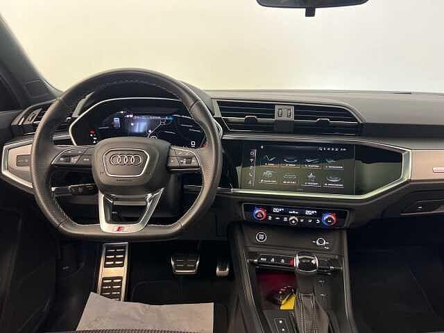 Audi Q3 SPB 35 TFSI S-tronic Identity Black