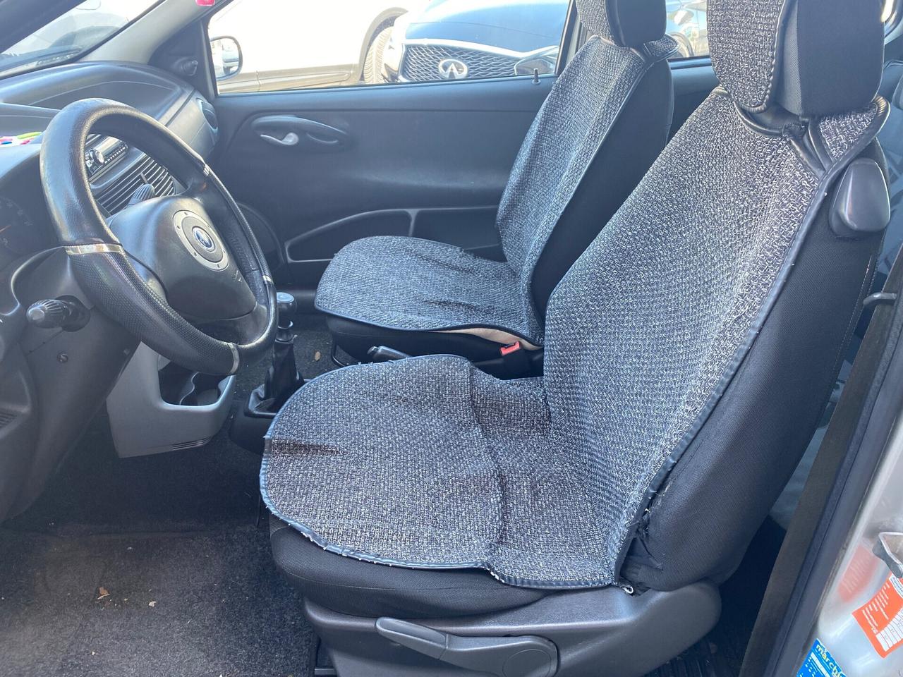 Fiat Punto 1.2 16V 3 porte - 2004