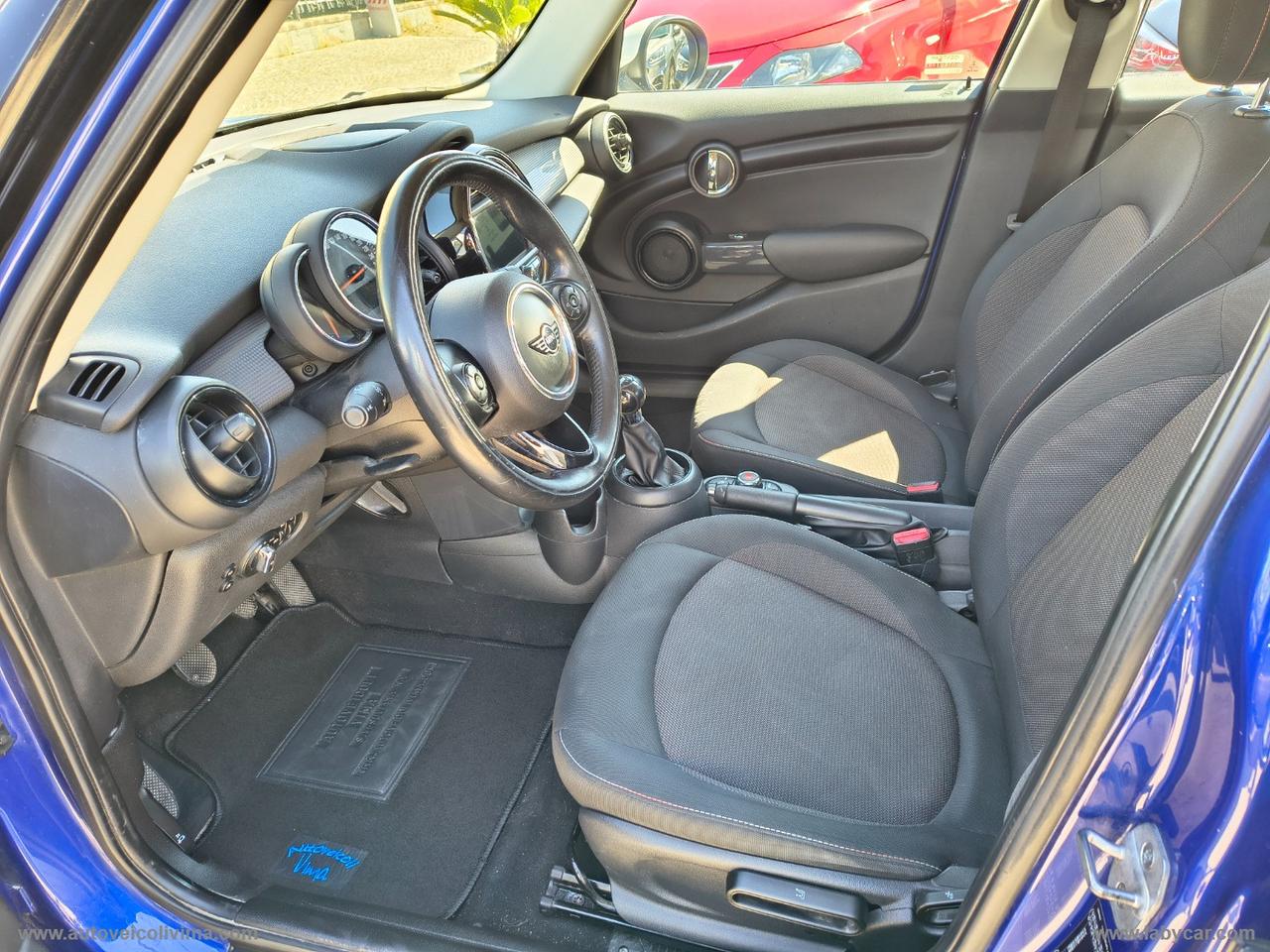 MINI Mini Cooper D Business 5 porte