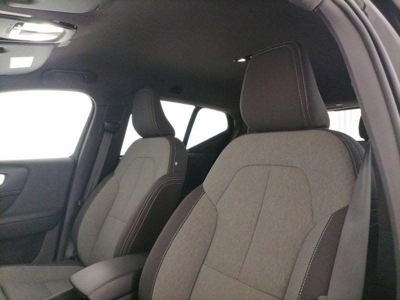 Volvo XC40 2.0 b3 Core auto