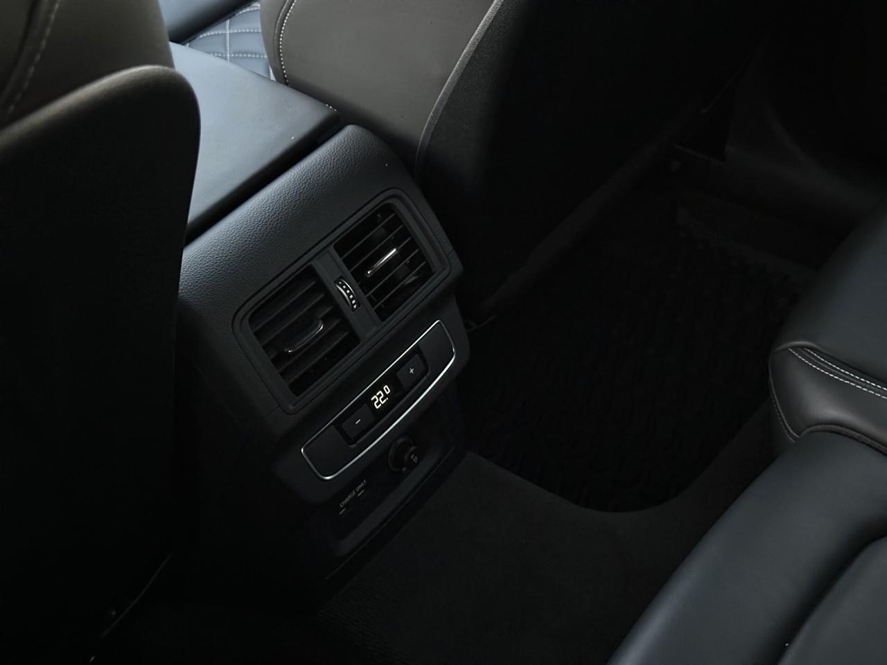 Audi Q5 SPB 40 TDI quattro S Tronic Line Plus