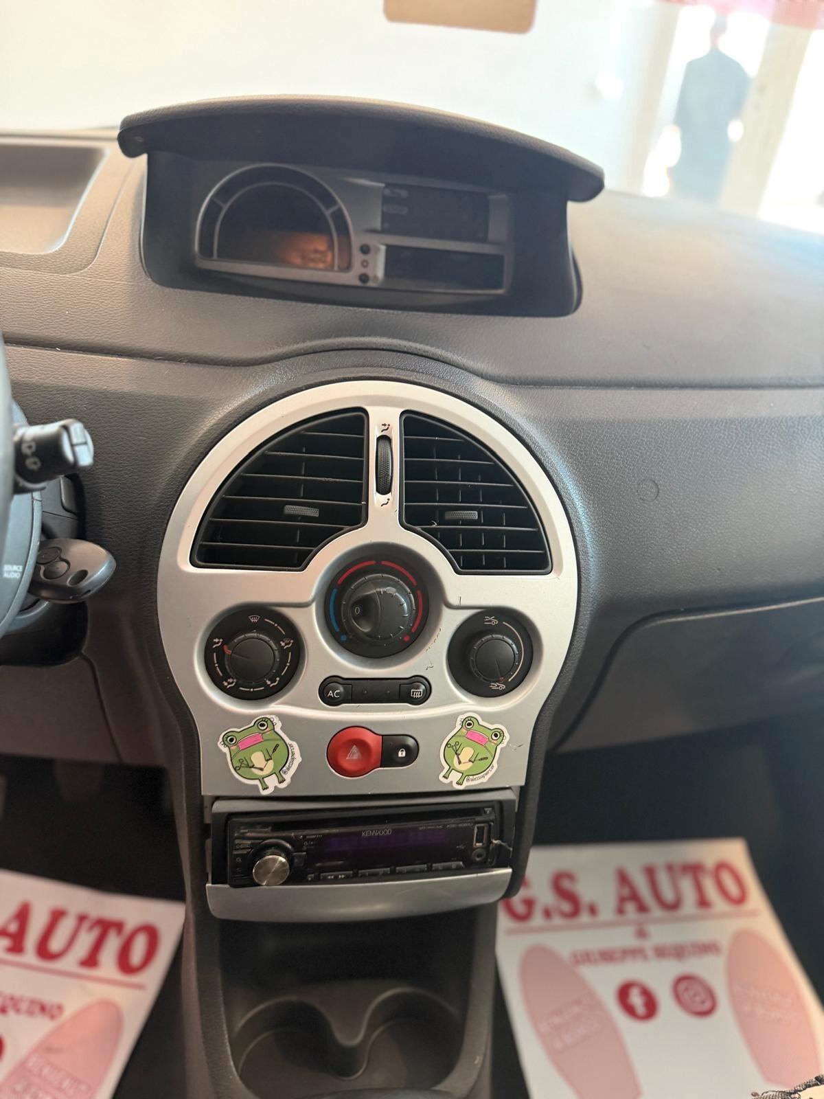 Renault Modus 2007 1.2cc