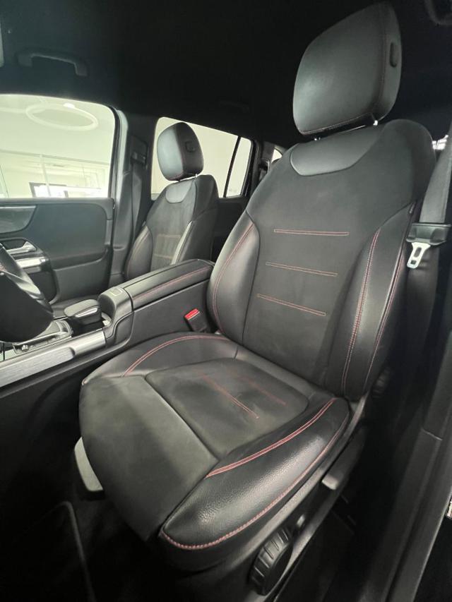 MERCEDES-BENZ GLB 200 Automatic Premium