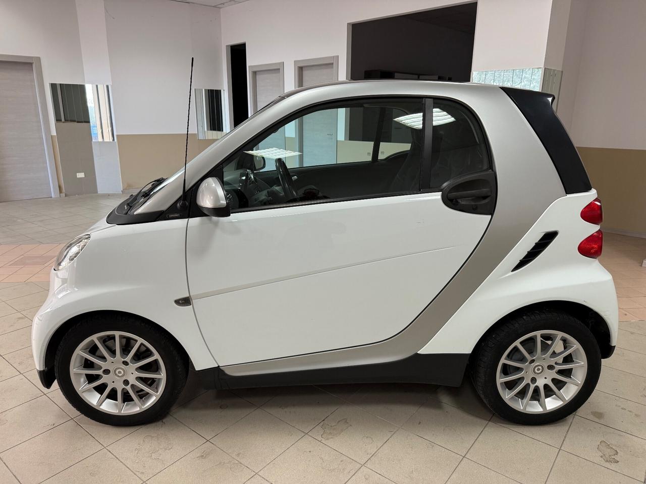 Smart ForTwo 1000 52 kW coupé passion