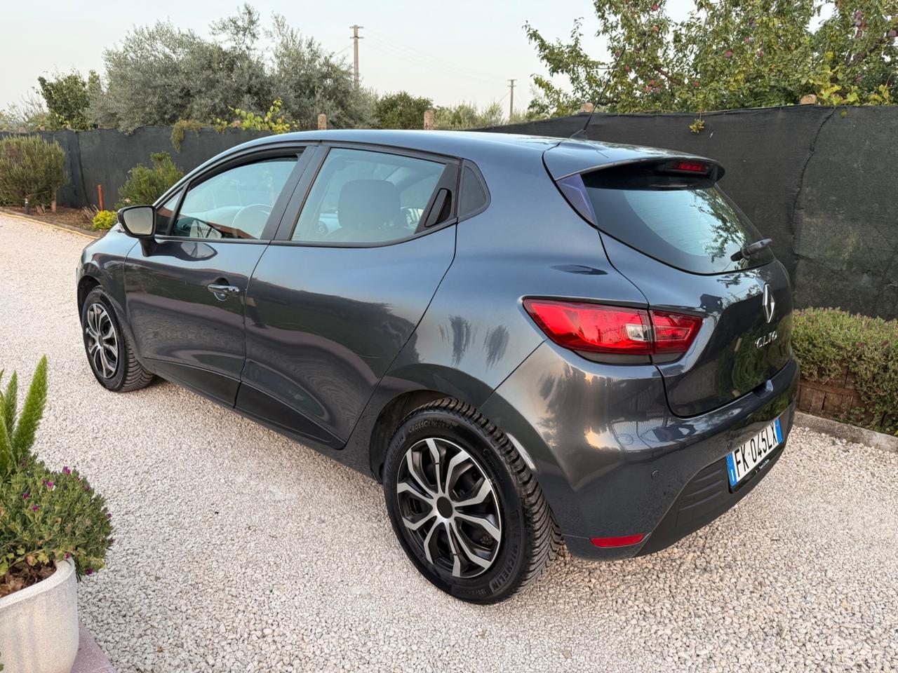 Renault Clio 1.2 75CV 5 GPL BRC