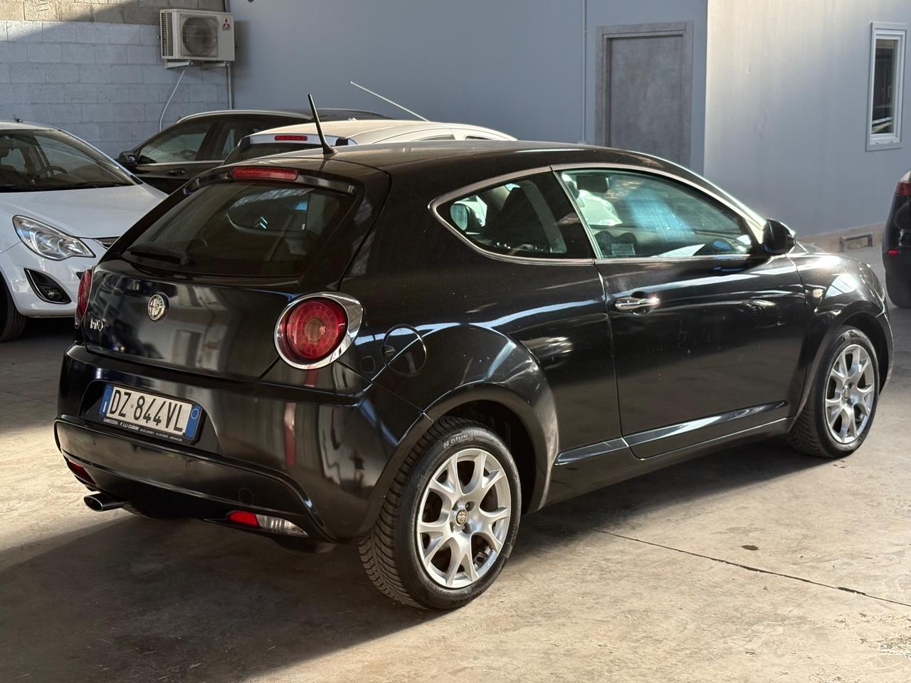 Alfa Romeo MiTo 1.4 78 CV Distinctive Sport Pack