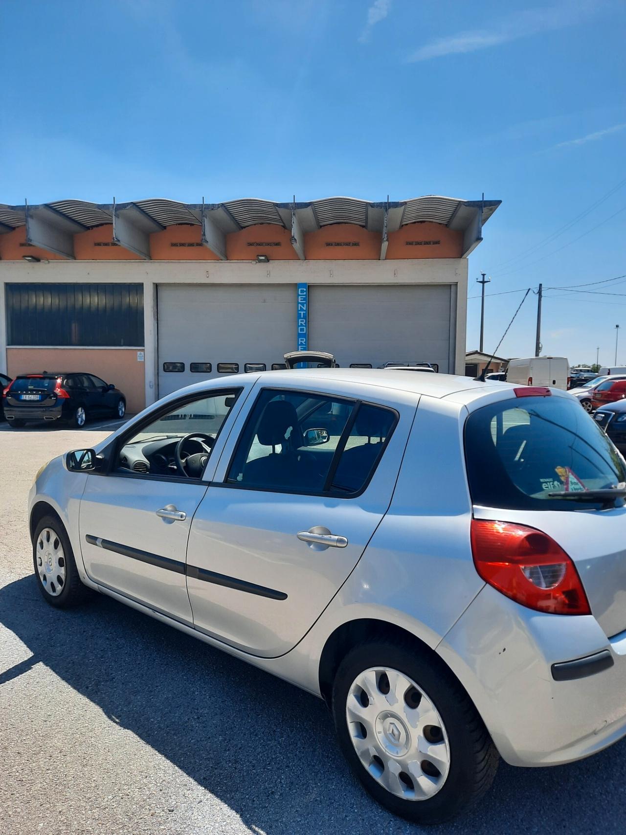 Renault Clio 1.5 dCi 70CV 5 porte UNICO. PRO