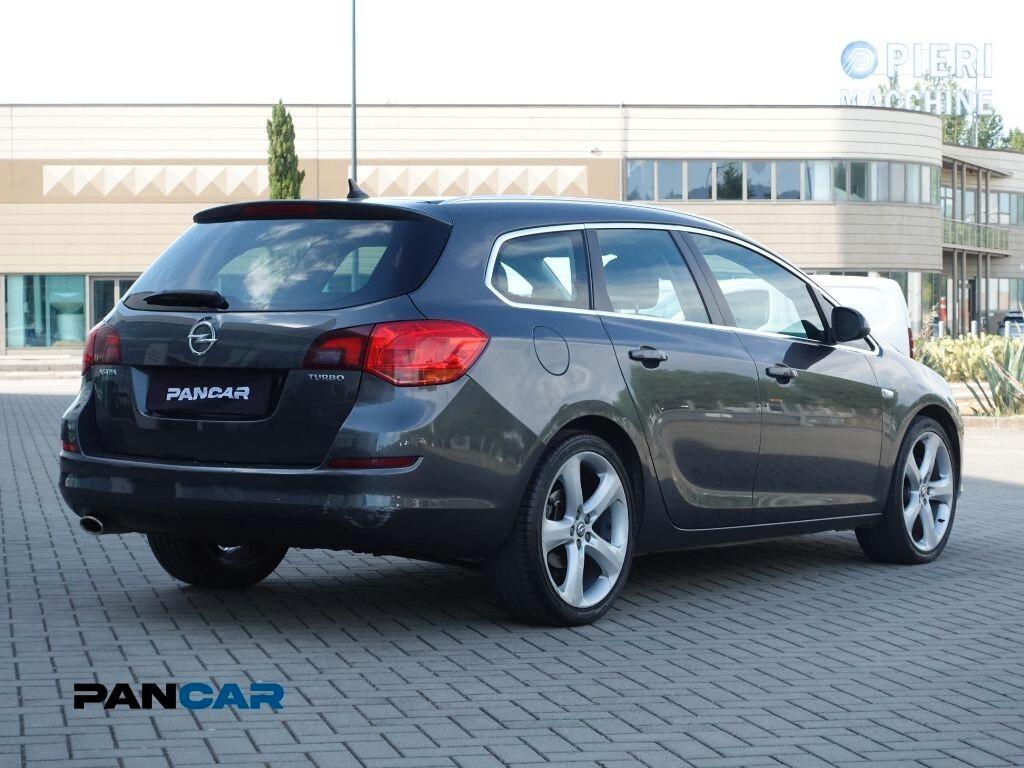 Opel Astra 1.4 Turbo 140CV Sports Tourer Cosmo