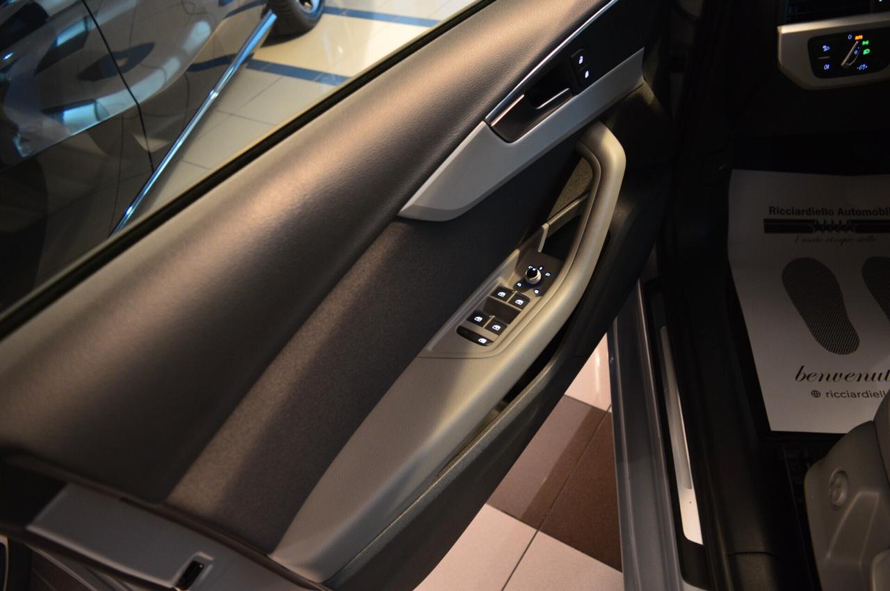 Audi A4 Avant 35 TDI 163Cv S tronic Business