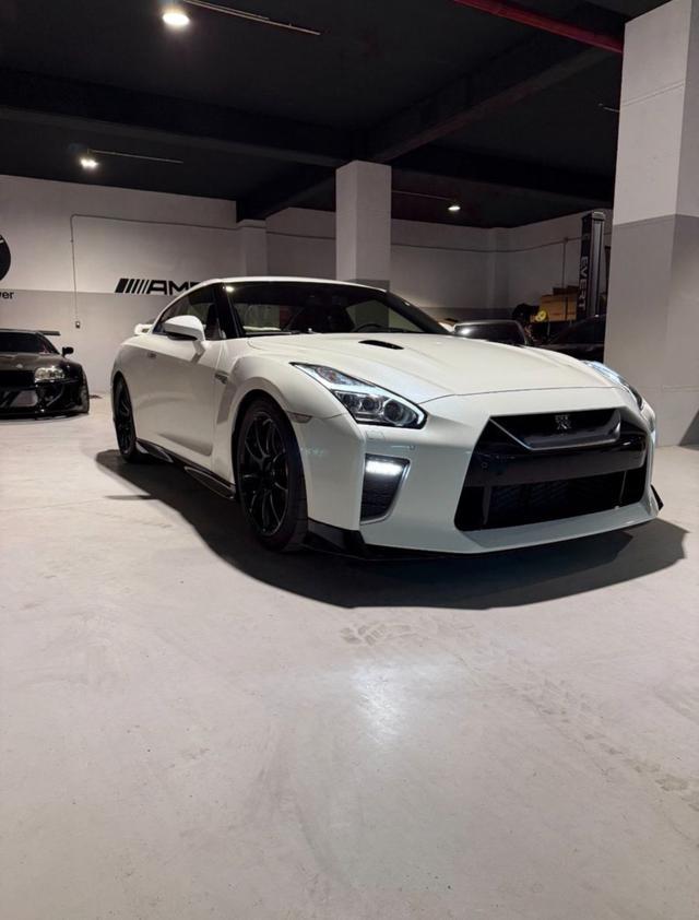 NISSAN GT-R 3.8 V6 Nismo