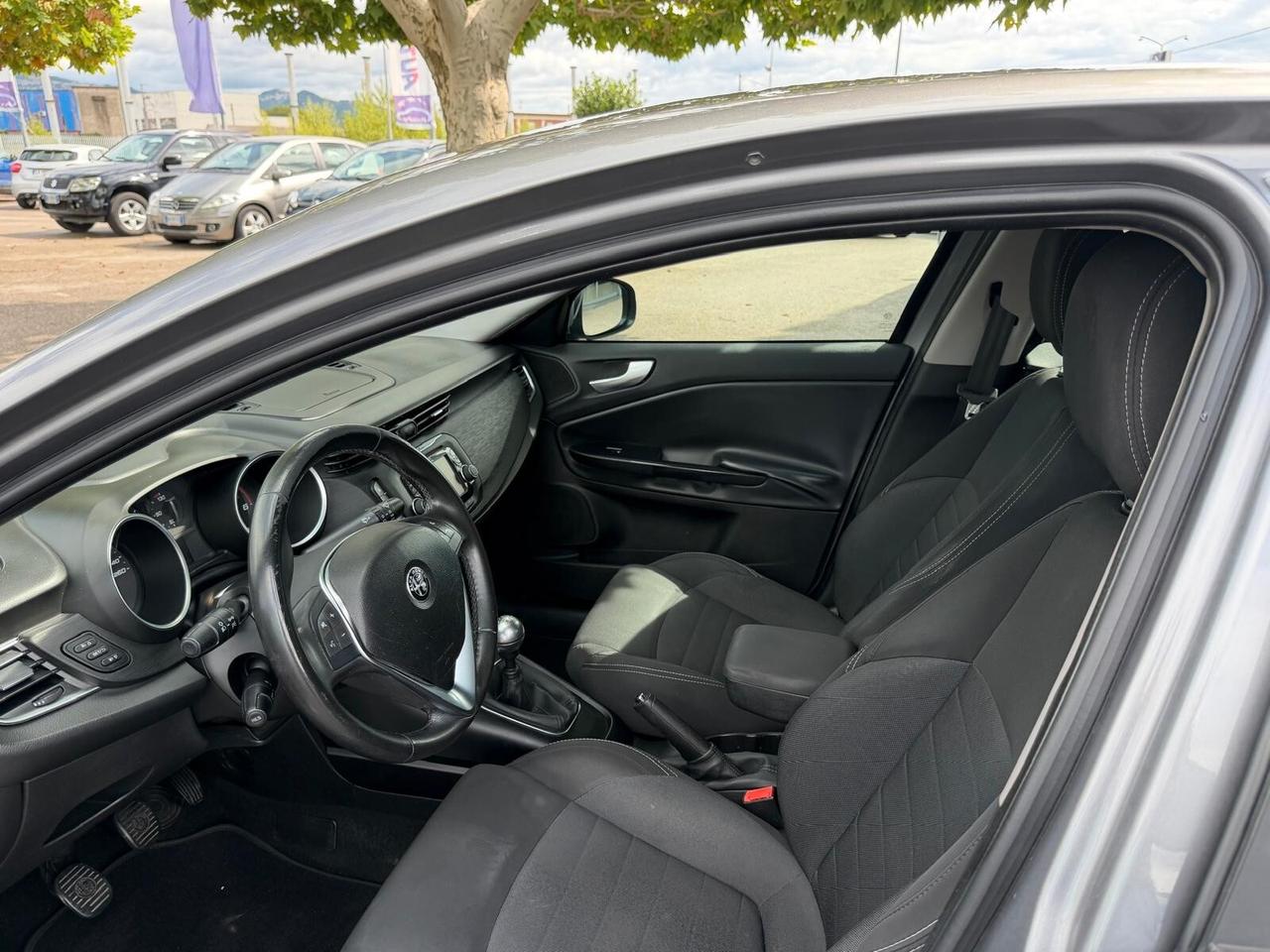 Alfa Romeo Giulietta 2.0 JTDm-2 150 CV Distinctive