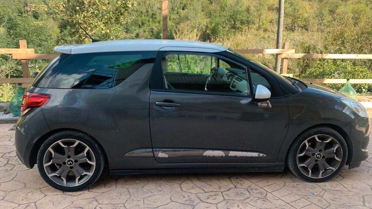 Ds DS3 1.6i 155CV. SPORT SCHIC