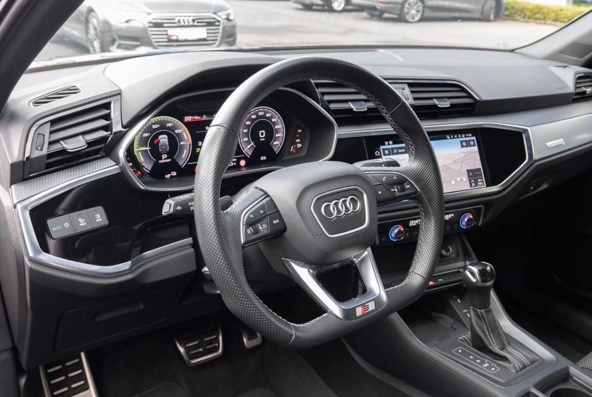 Audi Q3 Sportback IBRIDA PLUG-IN S line 25km/litro